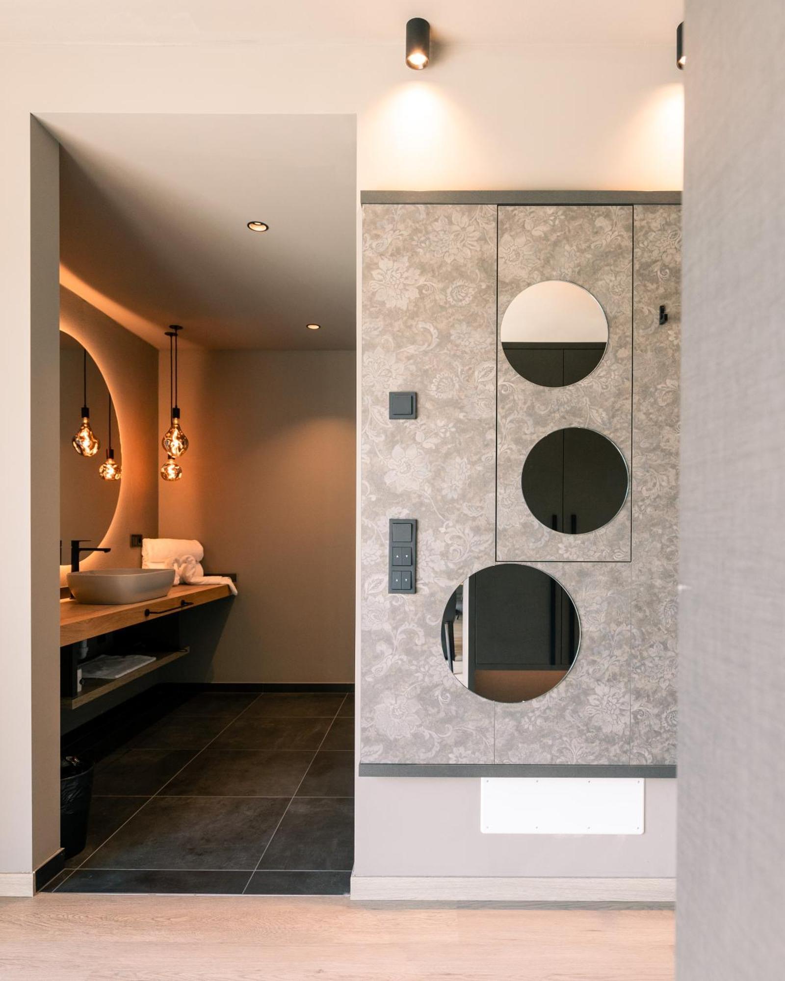 Belia Lofts - Adults Only - Apartments Appiano Sulla Strada Del Vino Zewnętrze zdjęcie