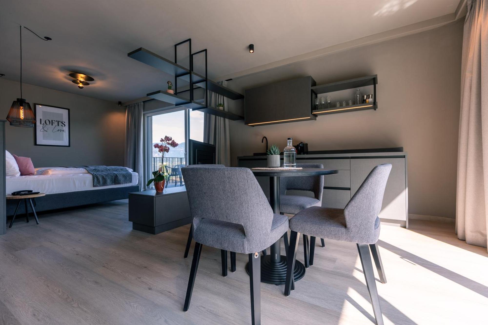 Belia Lofts - Adults Only - Apartments Appiano Sulla Strada Del Vino Zewnętrze zdjęcie