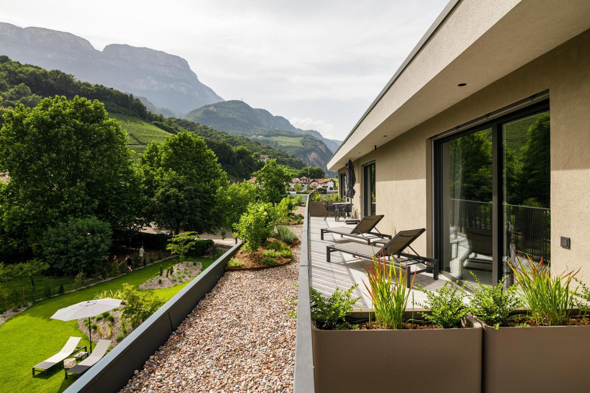 Belia Lofts - Adults Only - Apartments Appiano Sulla Strada Del Vino Zewnętrze zdjęcie