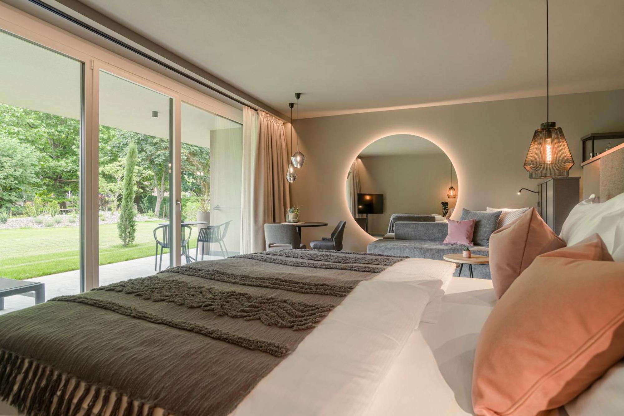 Belia Lofts - Adults Only - Apartments Appiano Sulla Strada Del Vino Zewnętrze zdjęcie