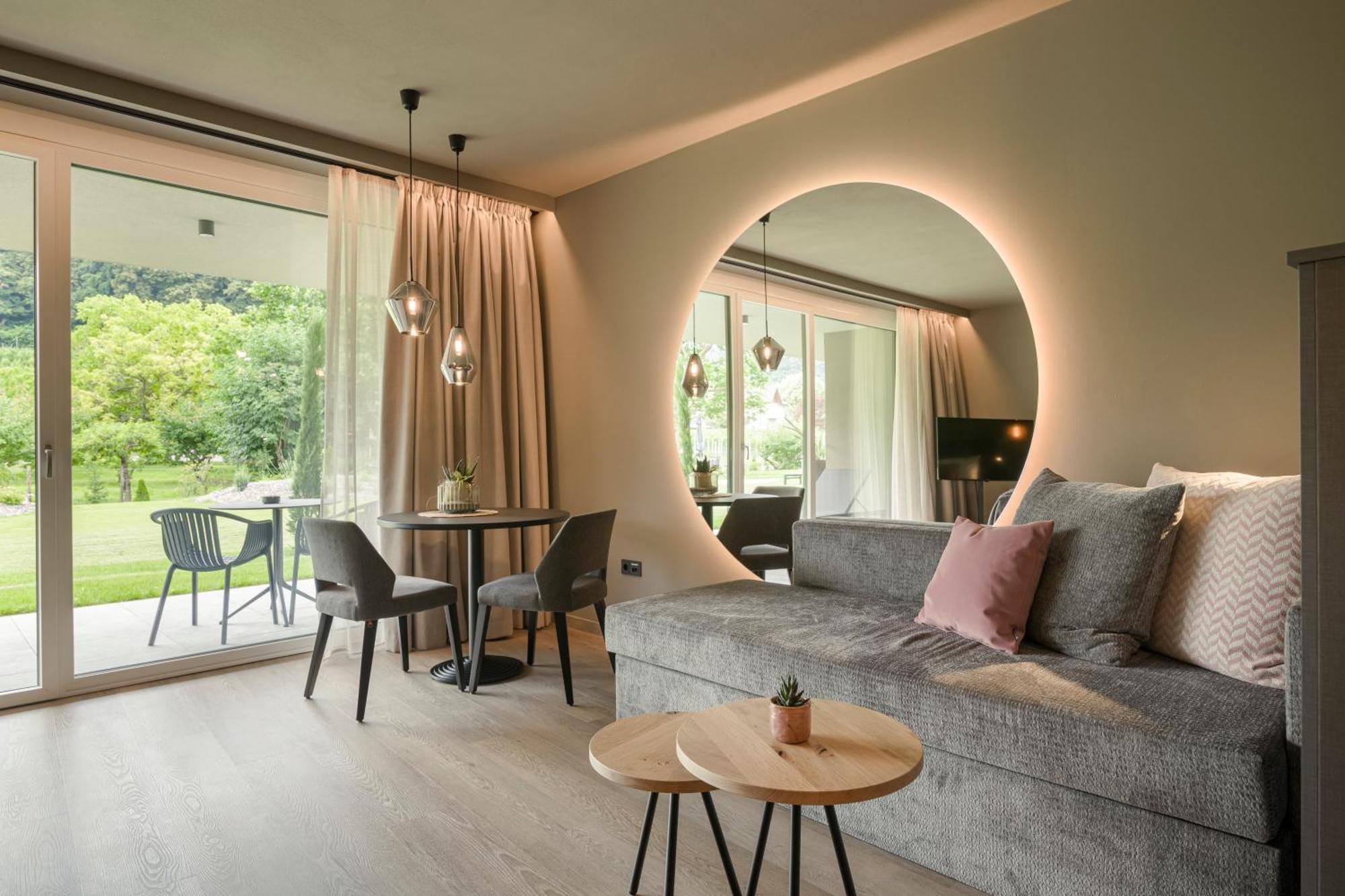Belia Lofts - Adults Only - Apartments Appiano Sulla Strada Del Vino Zewnętrze zdjęcie